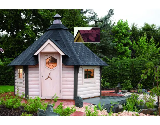 WOLFF FINNHAUS Grillkota 9 de luxe mit Lapplandpaket und 5 Rentierfelle Dachschindeln rot